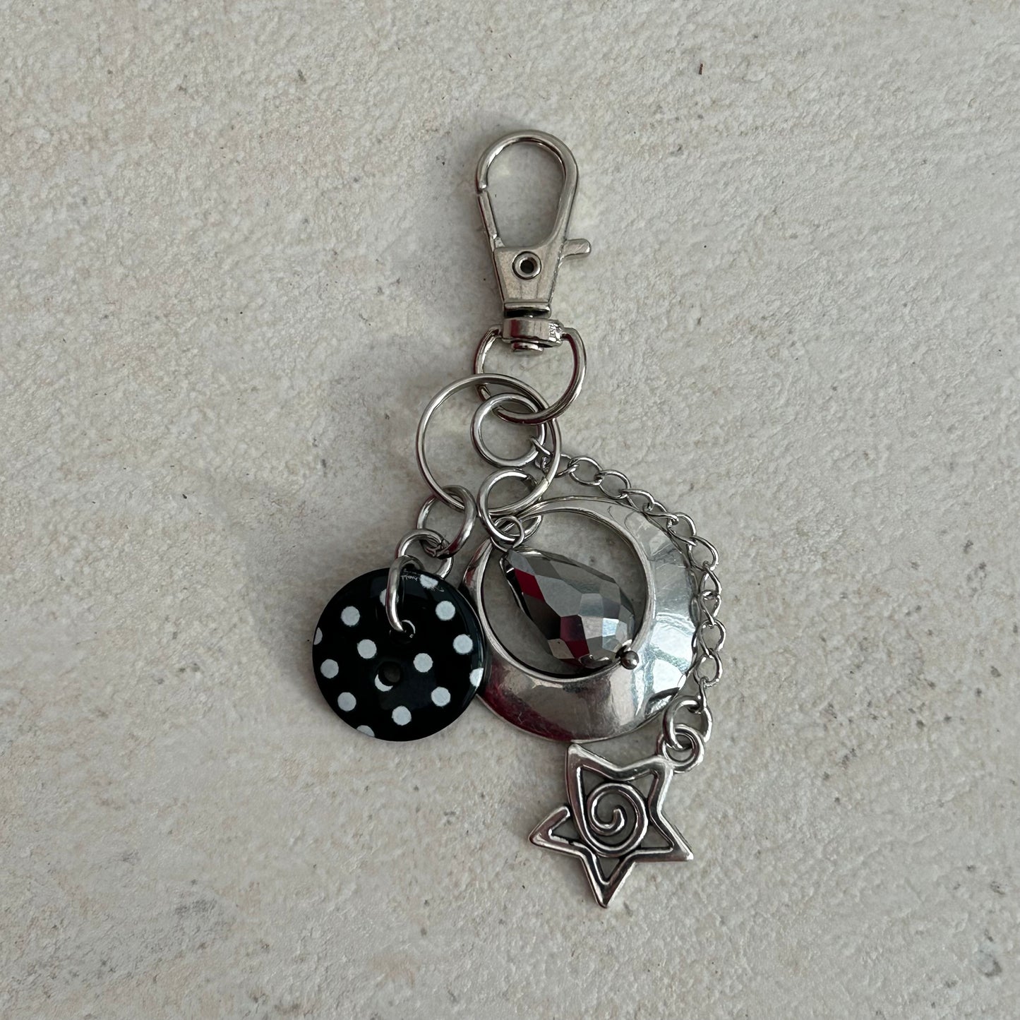 Polka dot star keyring