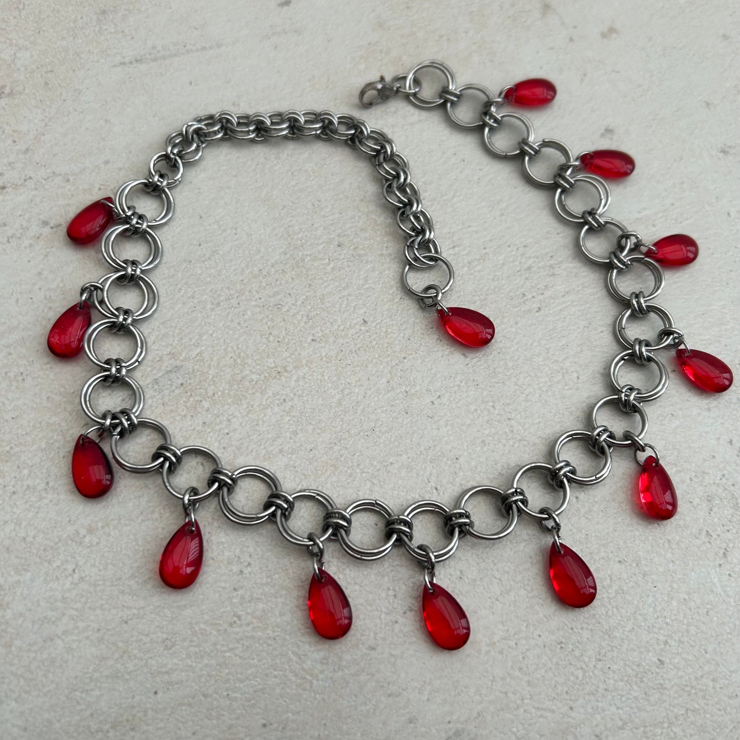 'Tears of Blood' Stainless steel chainmail silver and red glass droplet choker necklace