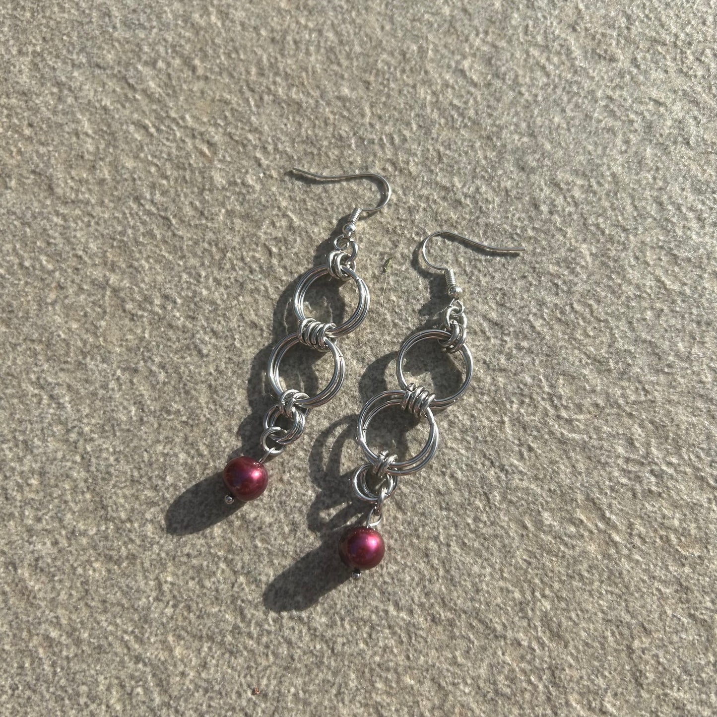 Chainmail hoop pearl earrings