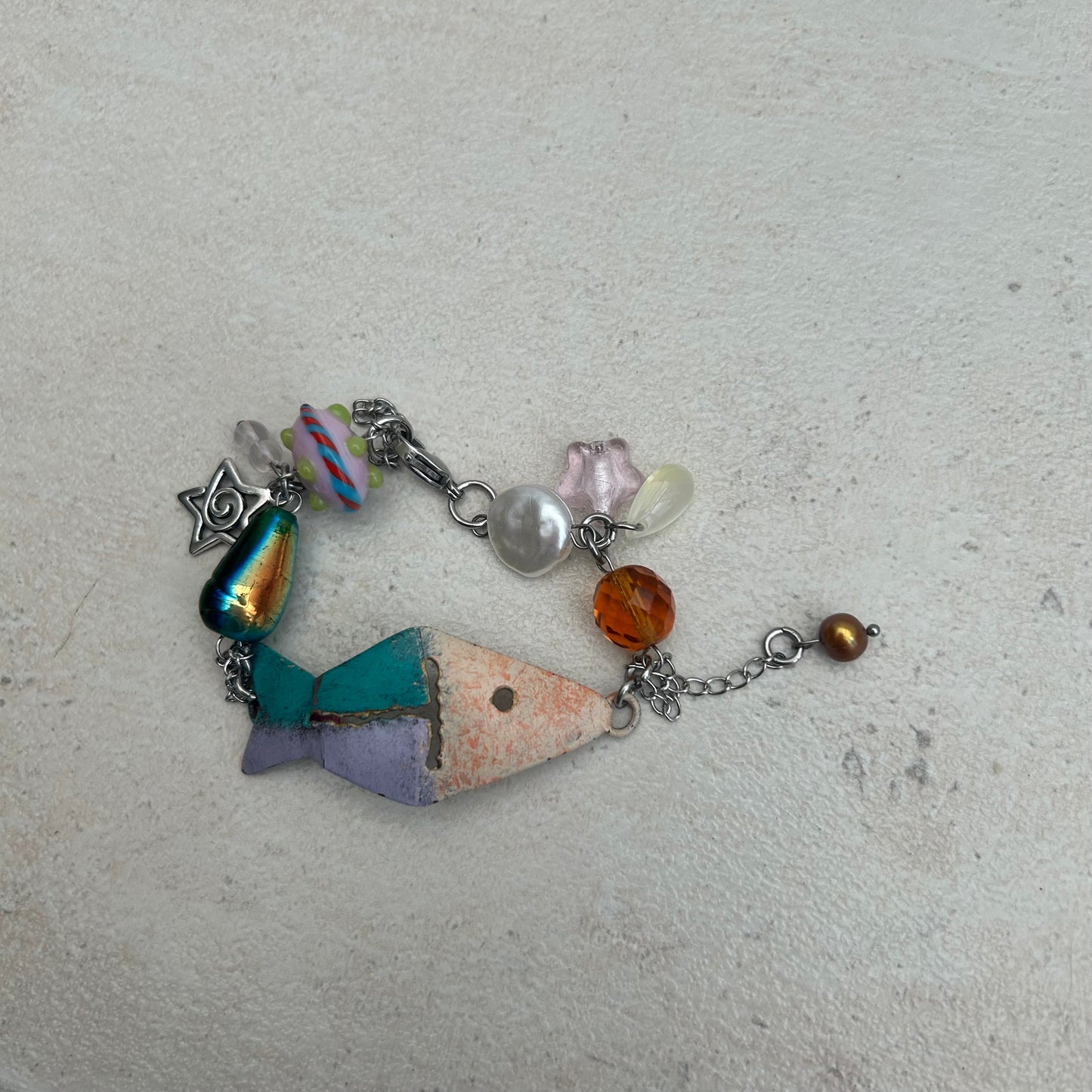 Metal fish cluster bracelet