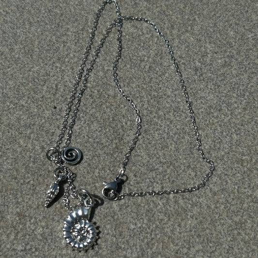 Beach necklace