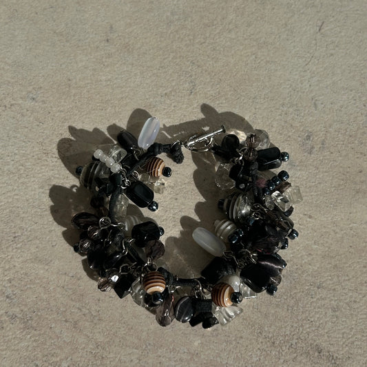 Cluster glass beaded bracelet