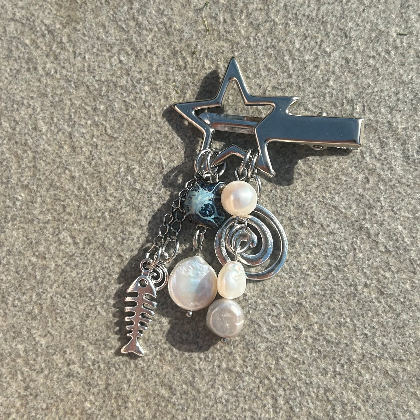 Spiral star hair clips