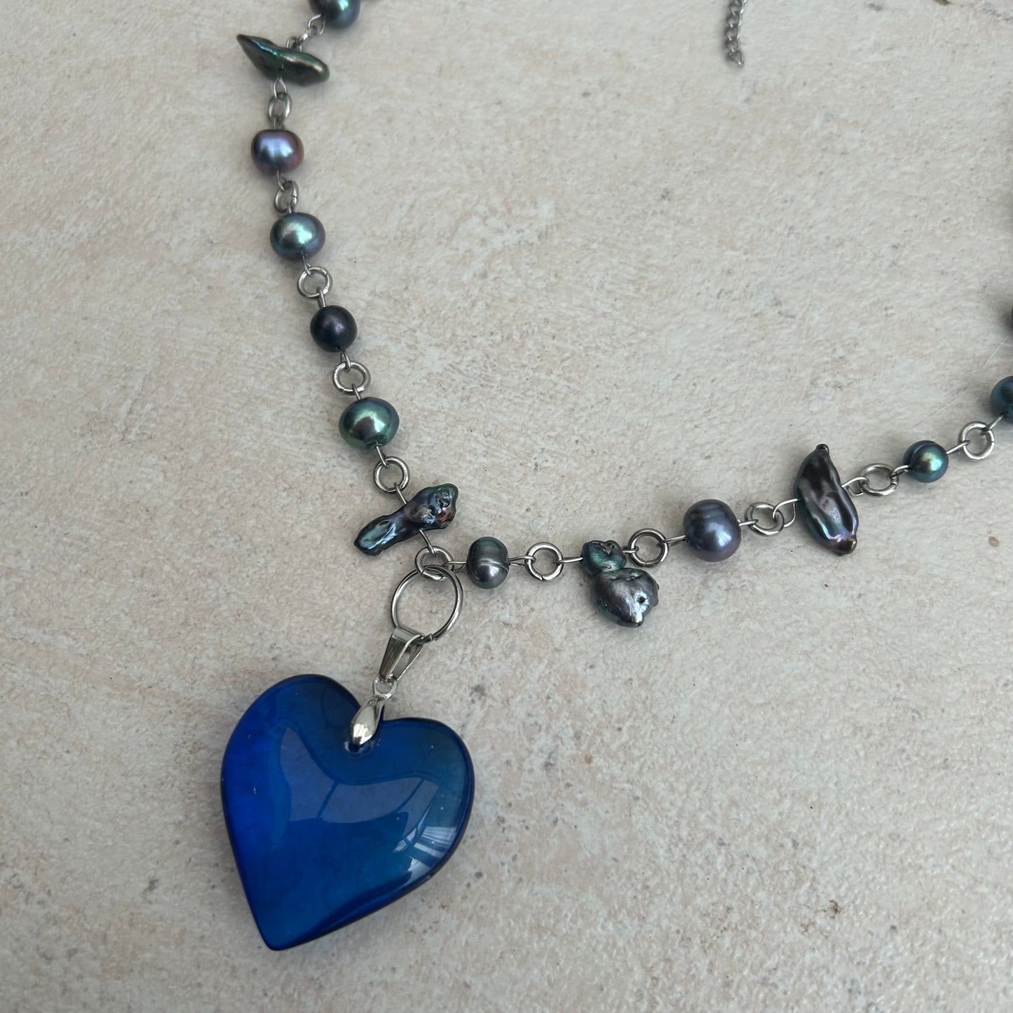 dark blue glass heart and freshwater pearl necklace