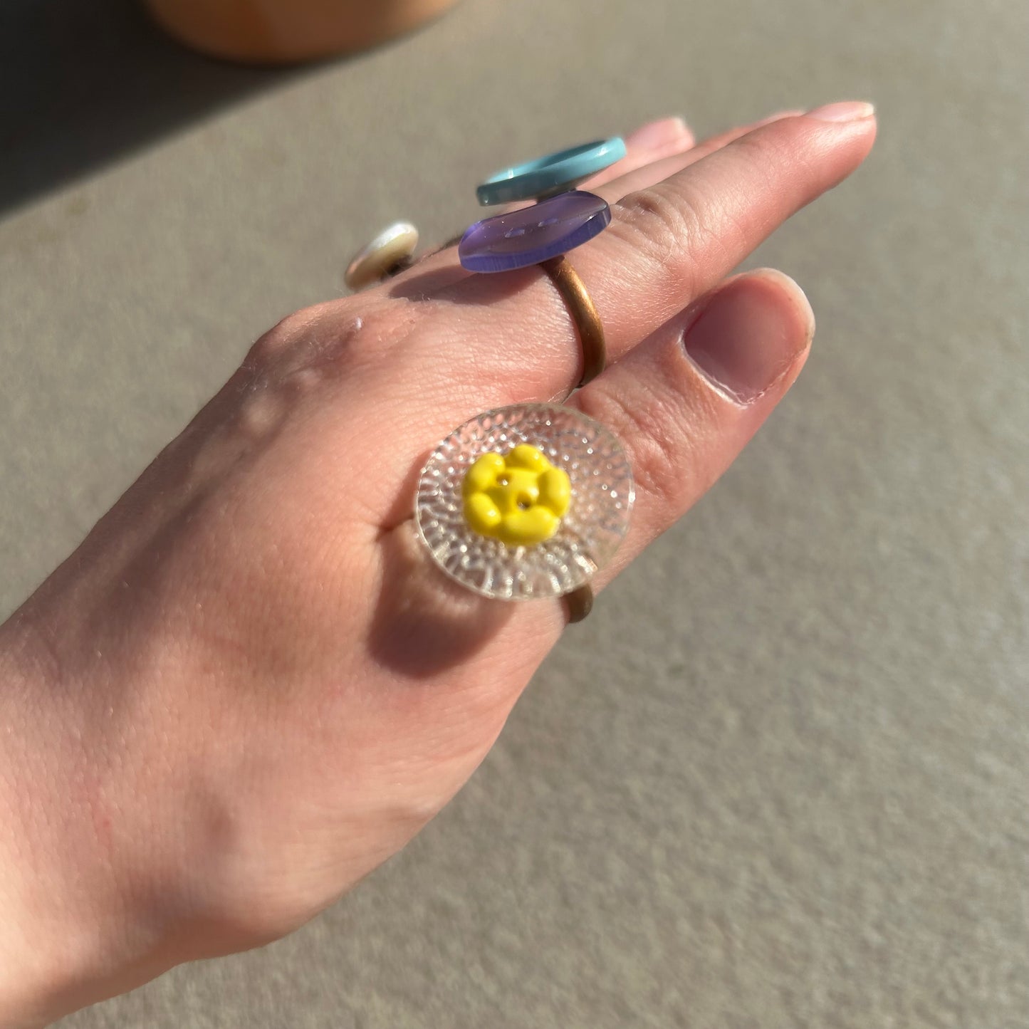 Daisy ring