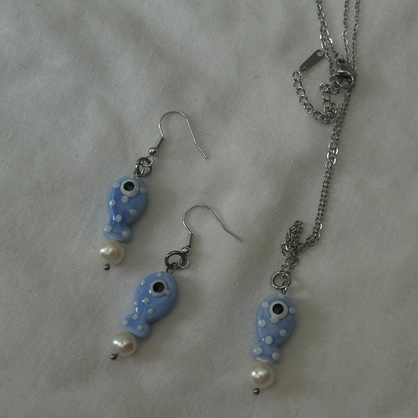 blue polka dot ceramic fish set