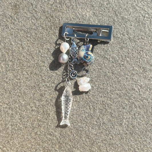 Shell and fish hair clip