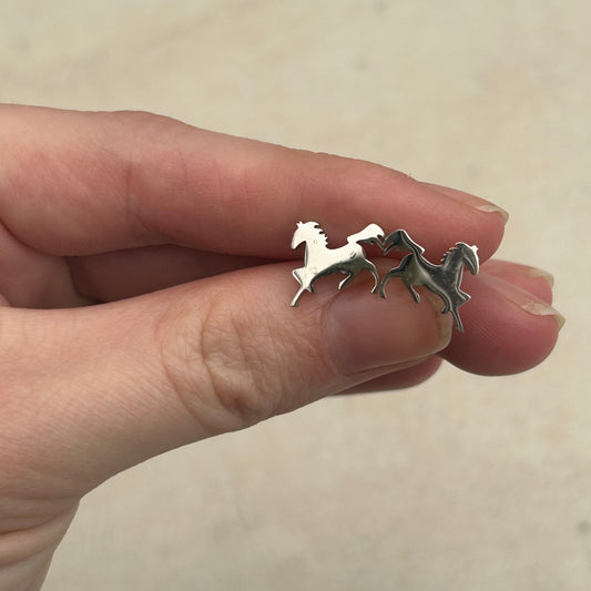 Stainless steel horse studs