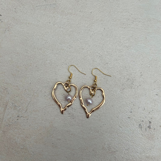 Gold heart pearl droplet earrings