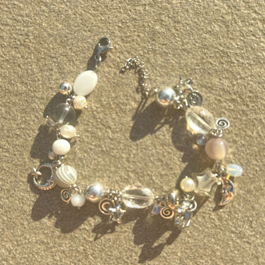 Shell and white beaded anklet