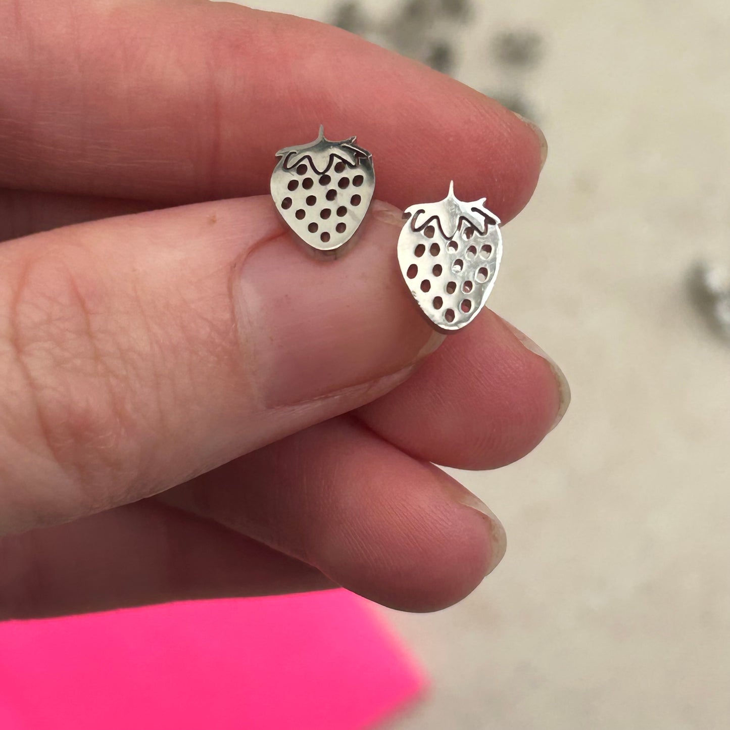 stainless steel strawberry studs