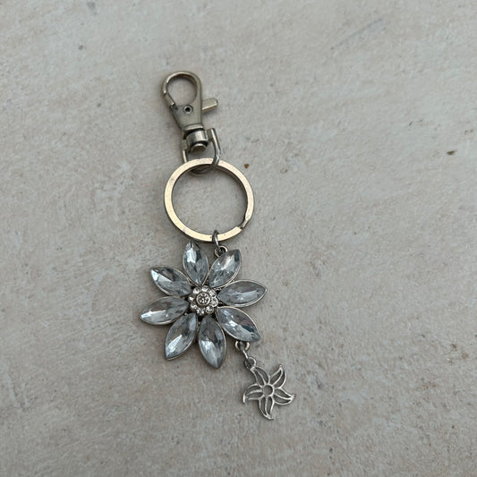 Flower keyring