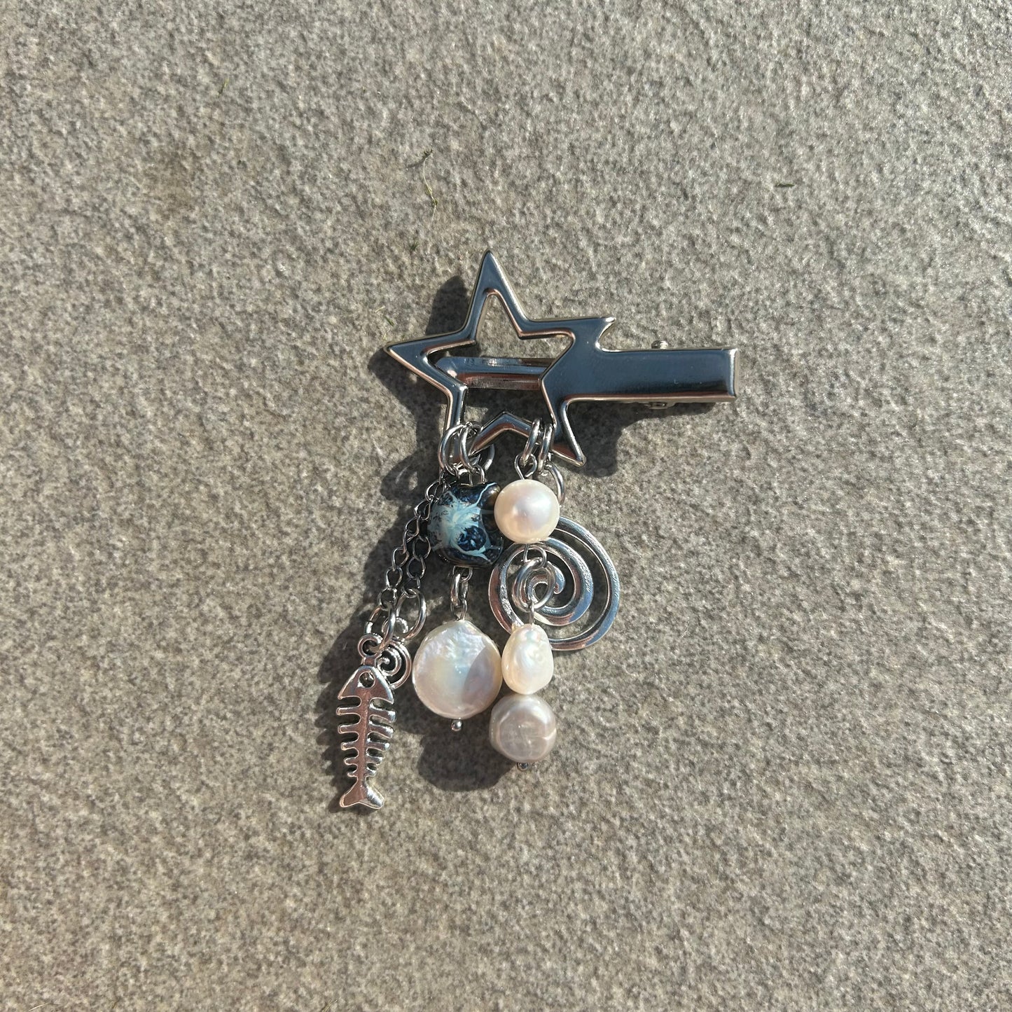 Spiral star hair clips