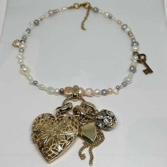 Freshwater pearl gold chunky locket necklace