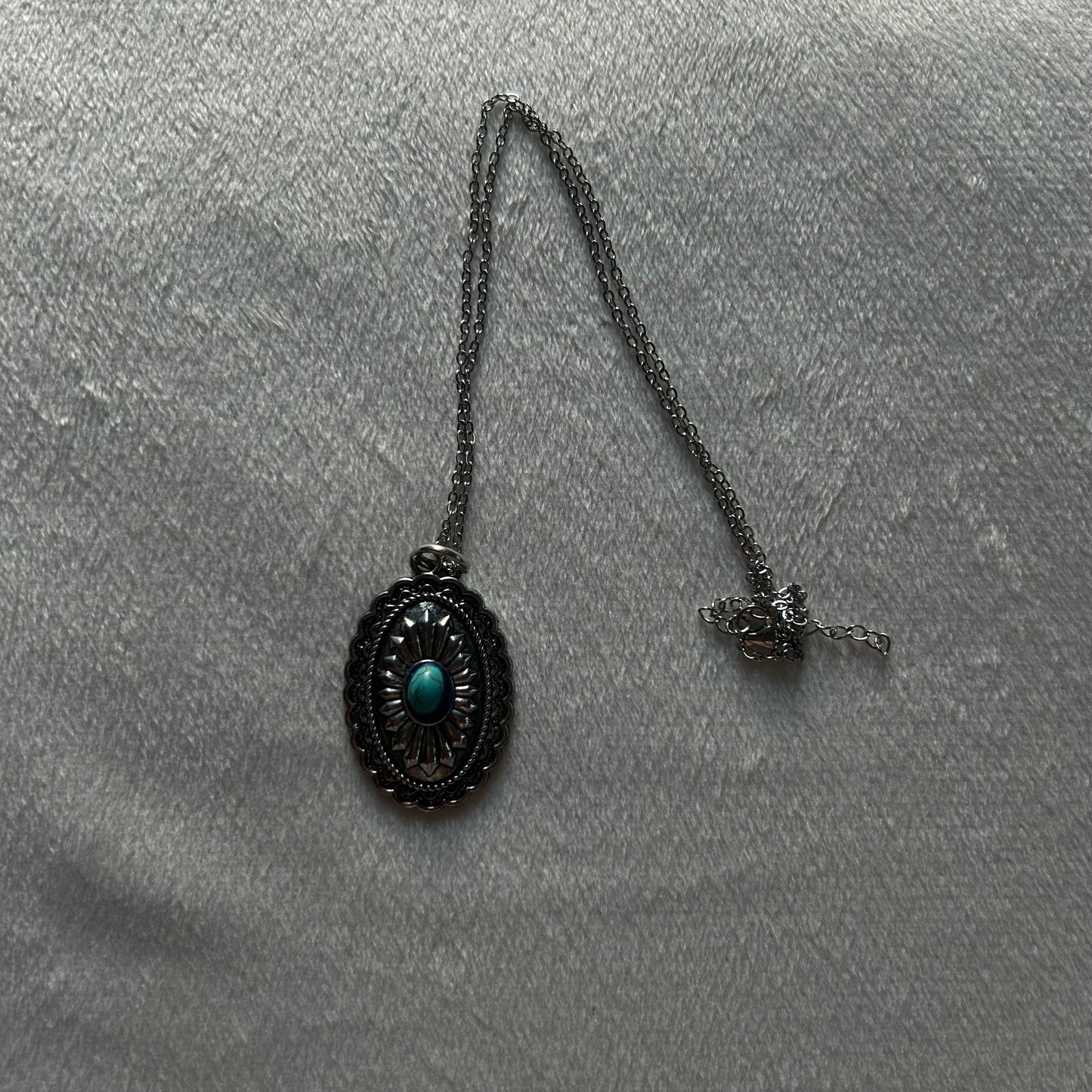 teal imitation stone pendant necklace