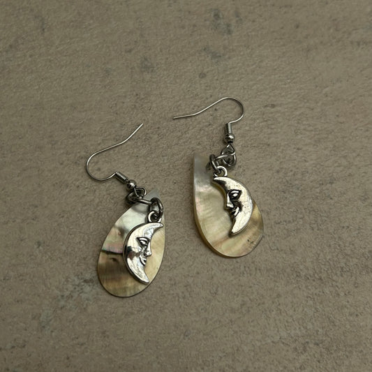 Moon shell earrings
