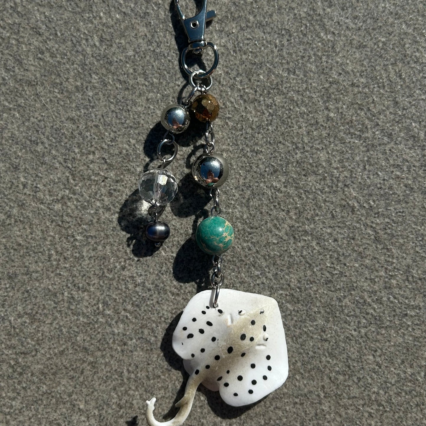 manta ray sea creature key ring