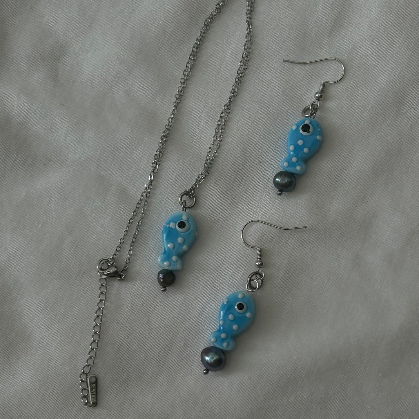 blue polka dot fish necklace set