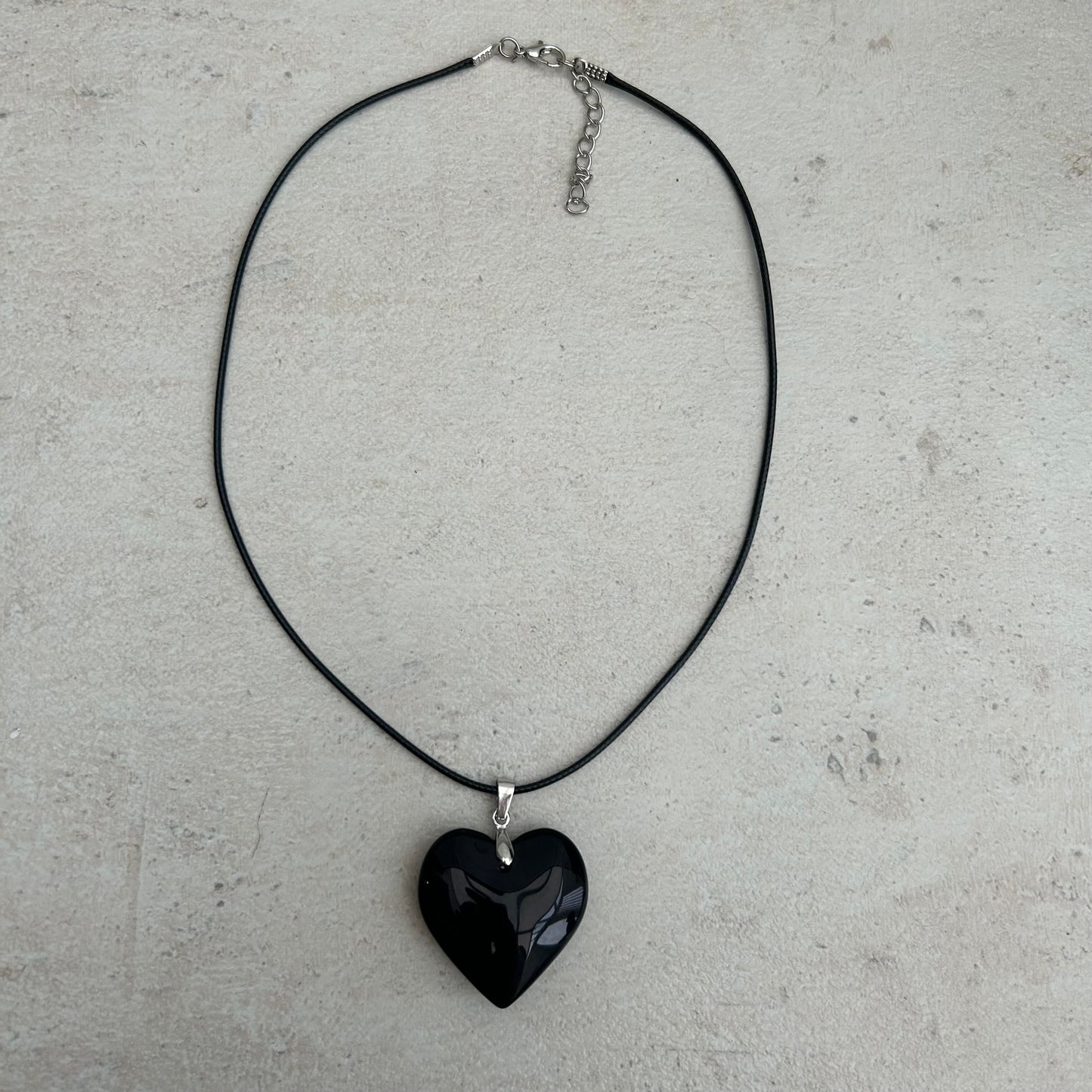 Black glass heart pendant necklace