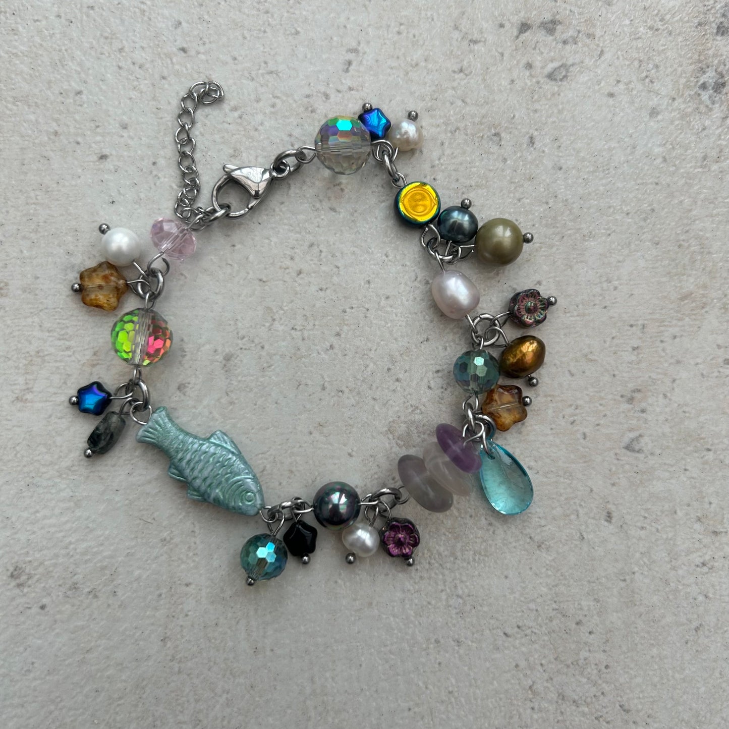 glass fish cluster bracelet