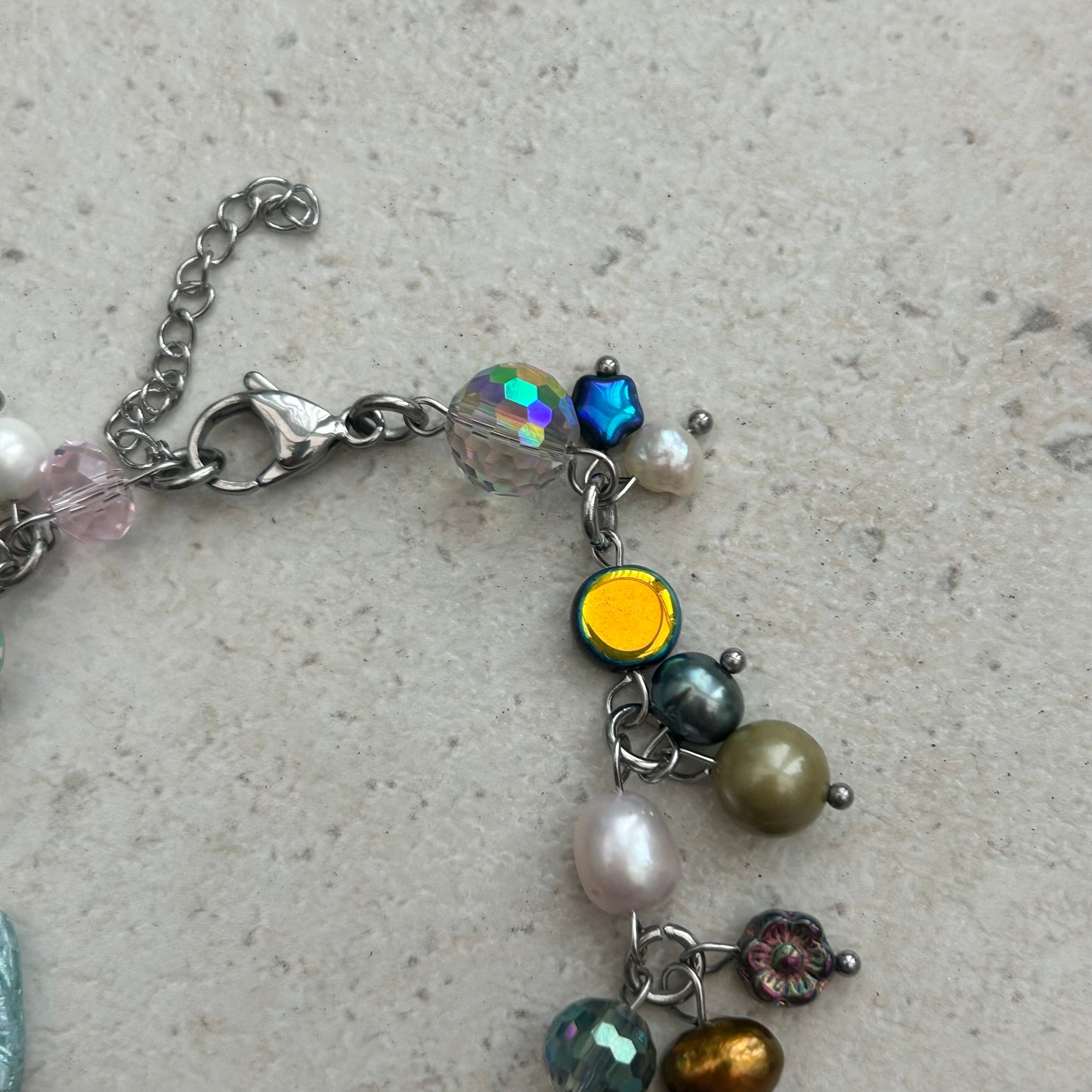 glass fish cluster bracelet