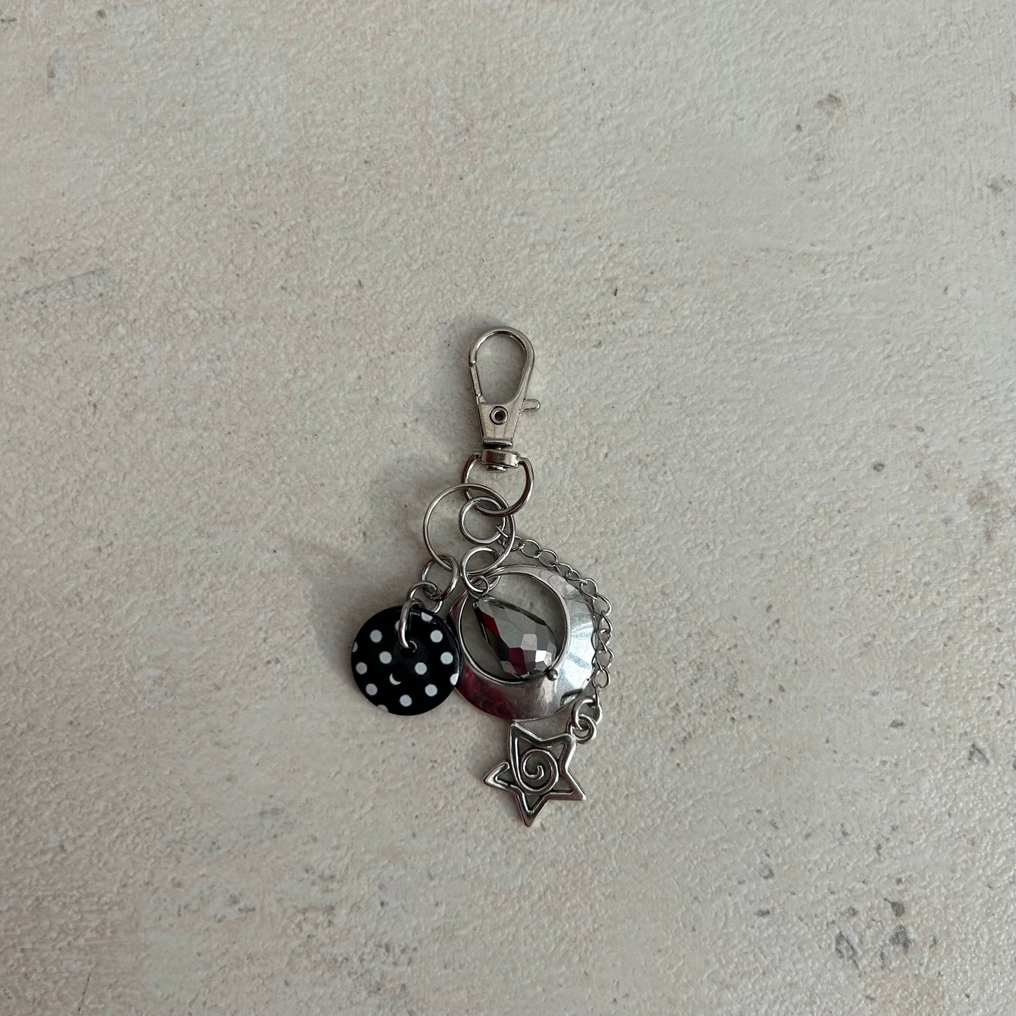 Polka dot star keyring