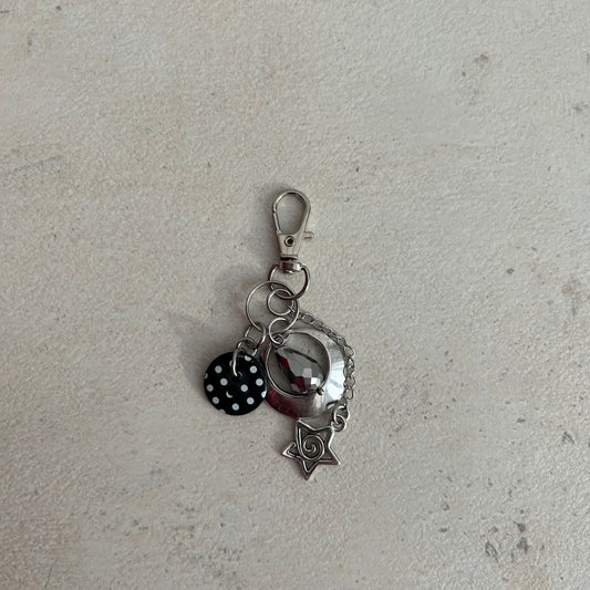 Polka dot star keyring