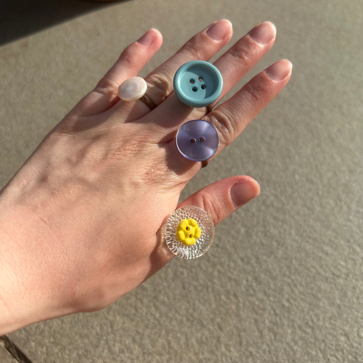 Daisy ring