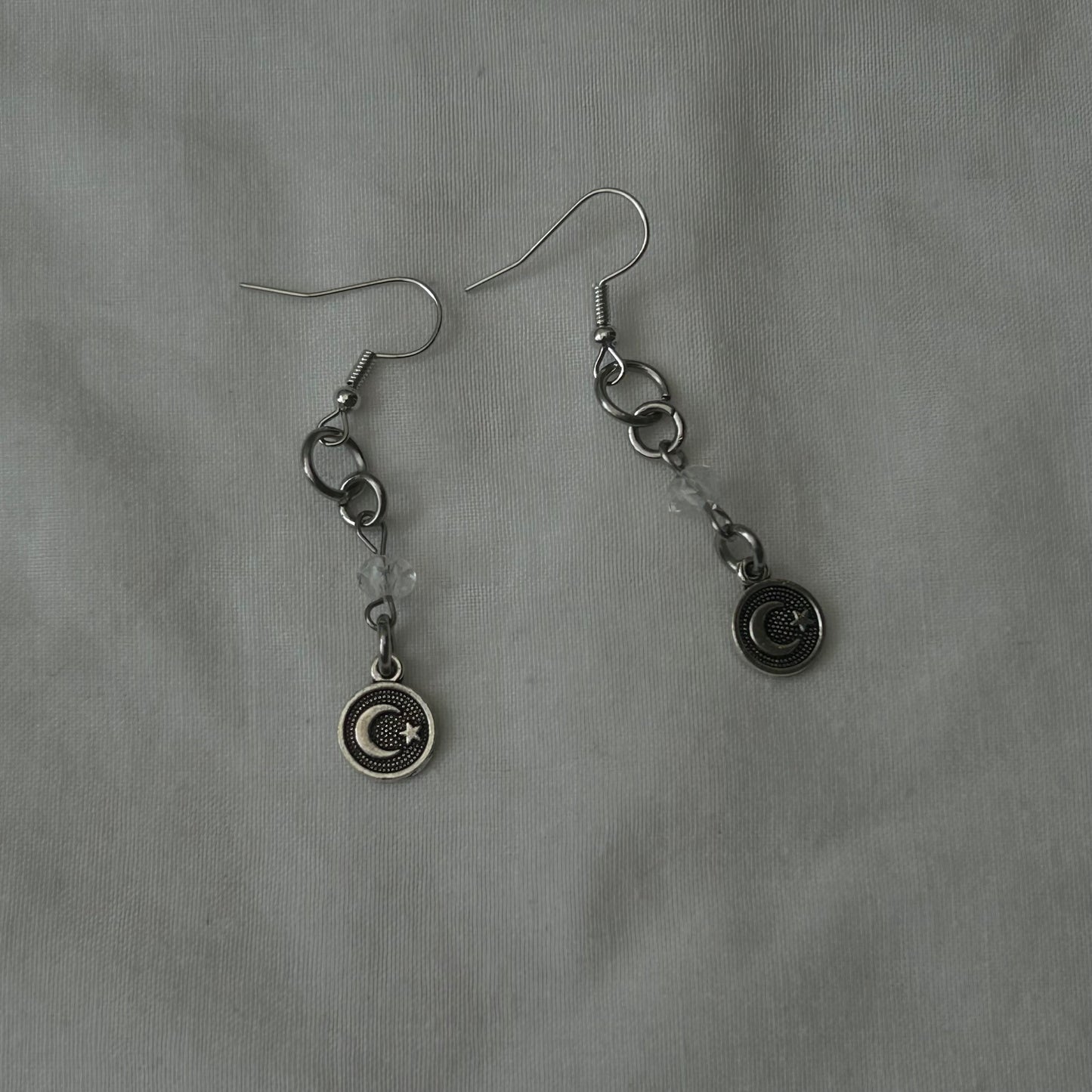 Small moon & star beaded earrings