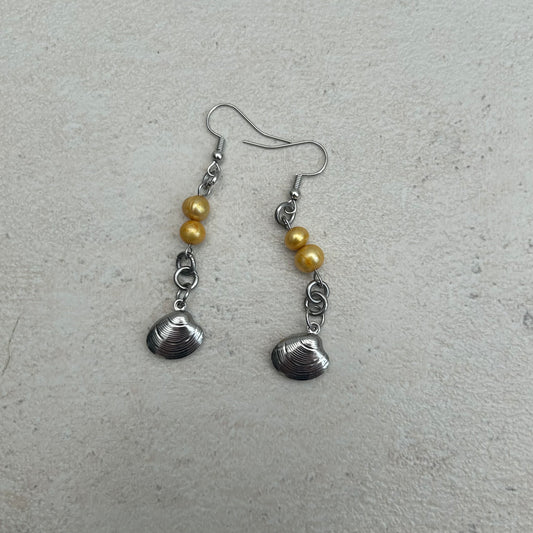 Golden pearl shell earrings