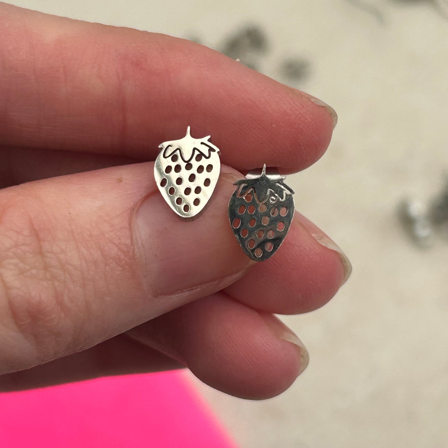 stainless steel strawberry studs