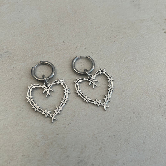 Barbed heart hoops