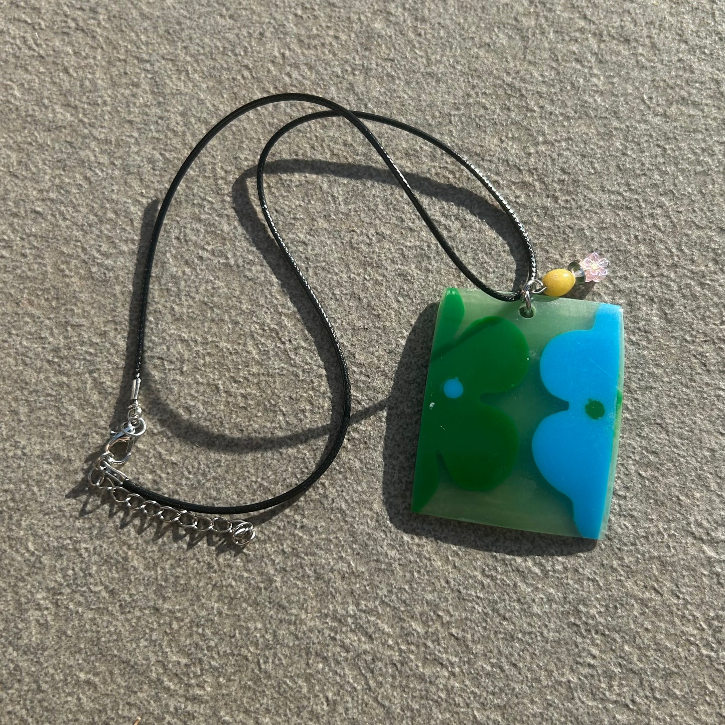 Green acrylic floral necklace