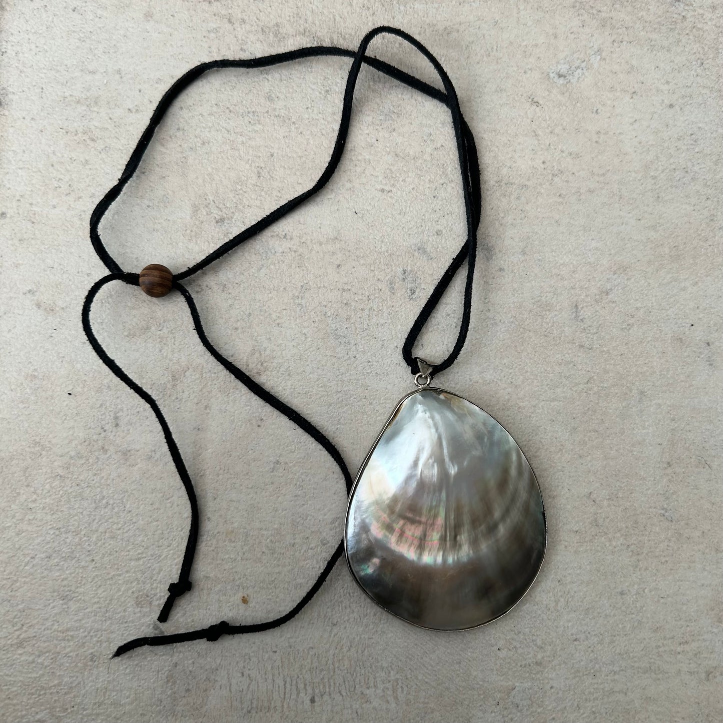Abalone double wall shell necklace