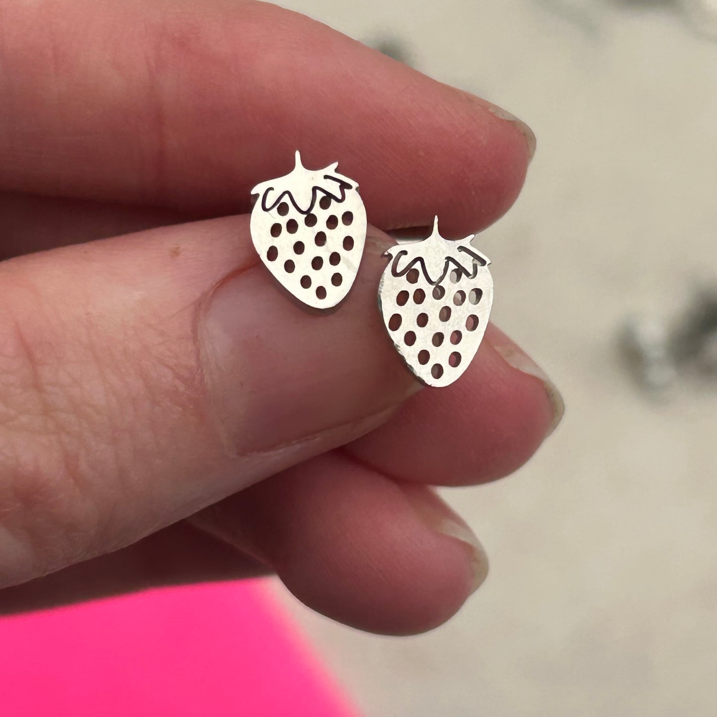 stainless steel strawberry studs