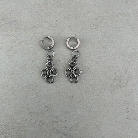 Chainmail cross diamond earrings
