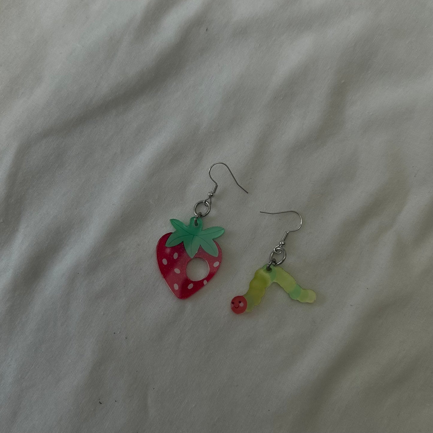 Strawpillar earrings