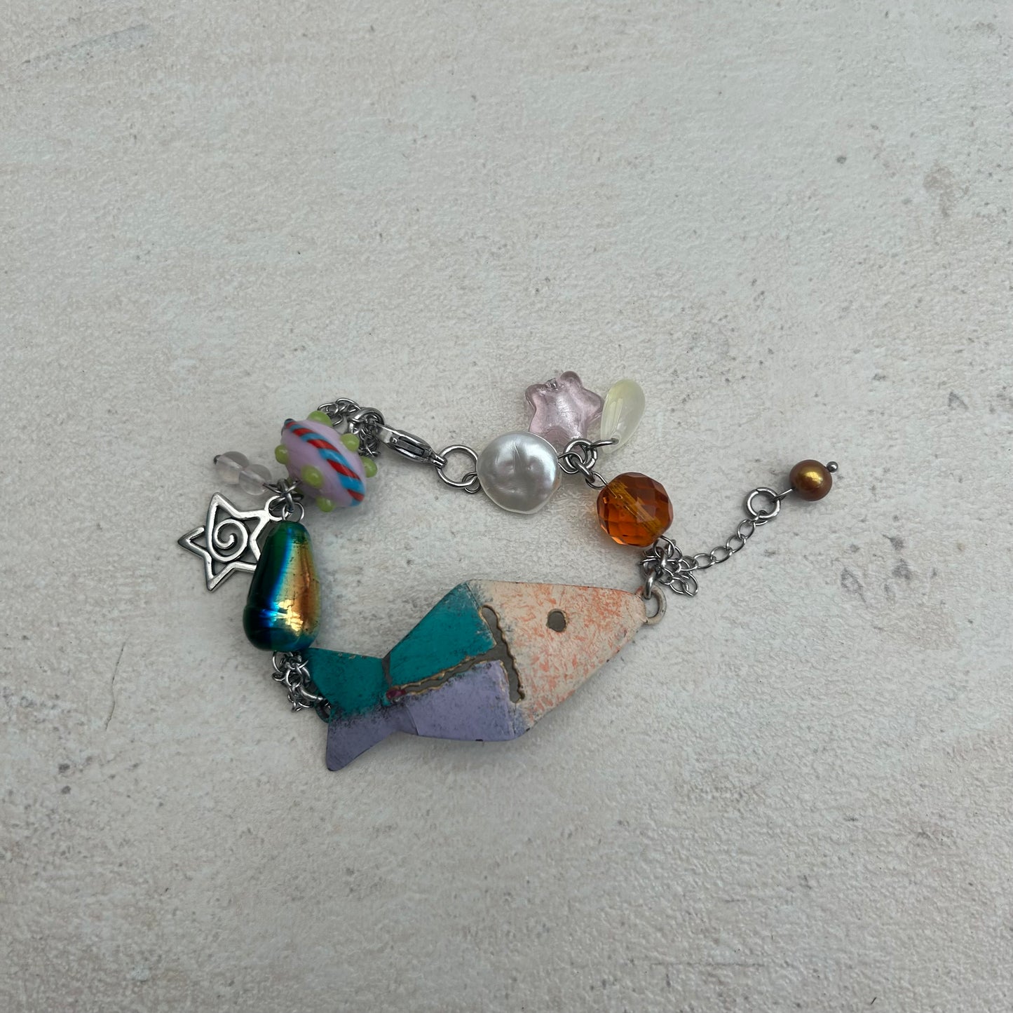Metal fish cluster bracelet